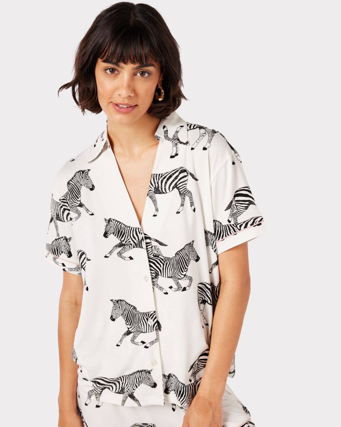 Chelsea Peers - White Zebra Print V-neck Button Up Short Pyjama Set