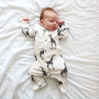 Fred & Noah - Giraffe cotton sleepsuit