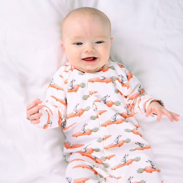 Fred & Noah - Racing carrot print cotton sleepsuit