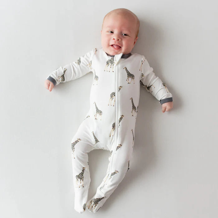 Kyte Baby - Sleepsuit in  Cherry Blossom